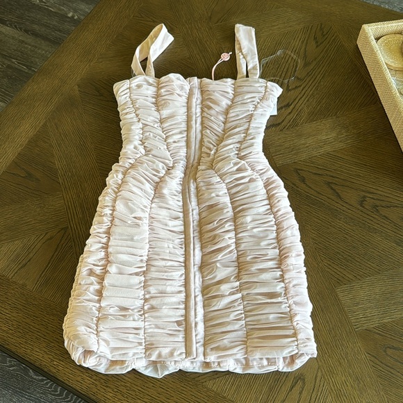 House of CB CATE CRYSTAL RUCHED MESH MINI DRESS. size Medium, $195 - Picture 14 of 16